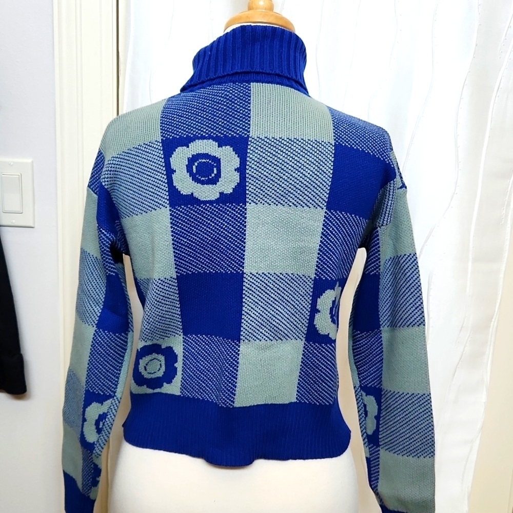 NWT United by Blue Lagoon Floral Buffalo Plaid Sweater - Picture 4 of 6
